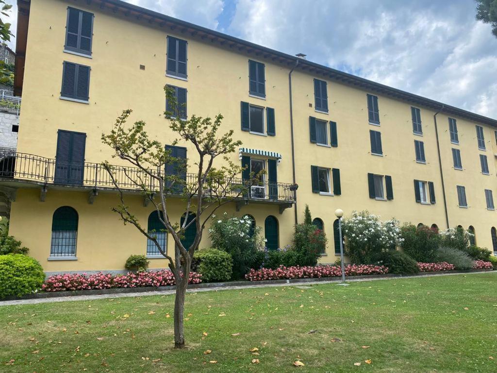 The Rose - Apartment Front Lake Cremia Εξωτερικό φωτογραφία